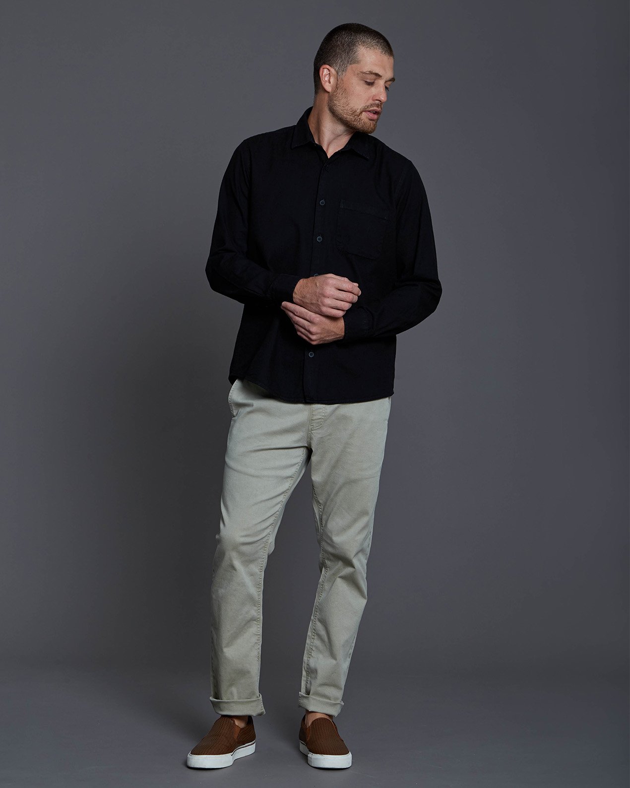 THUMB-camisa-flanel-_-preto-02