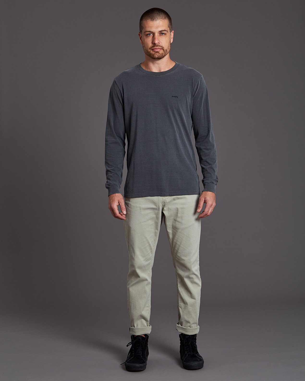 CAMISETA_ML_EMPTYCO_CHUMBO_02