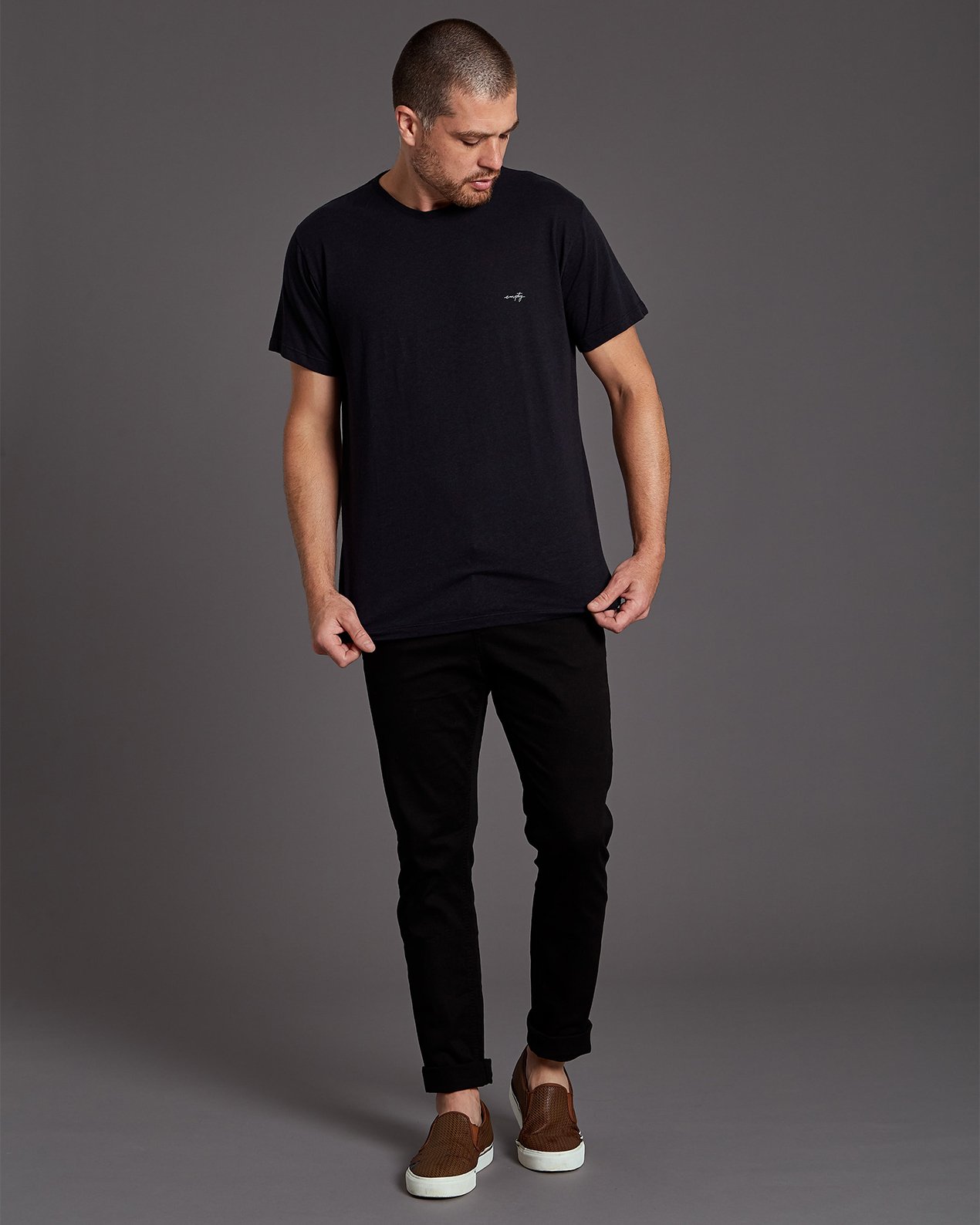 CAMISETA_SING_PRETA_02