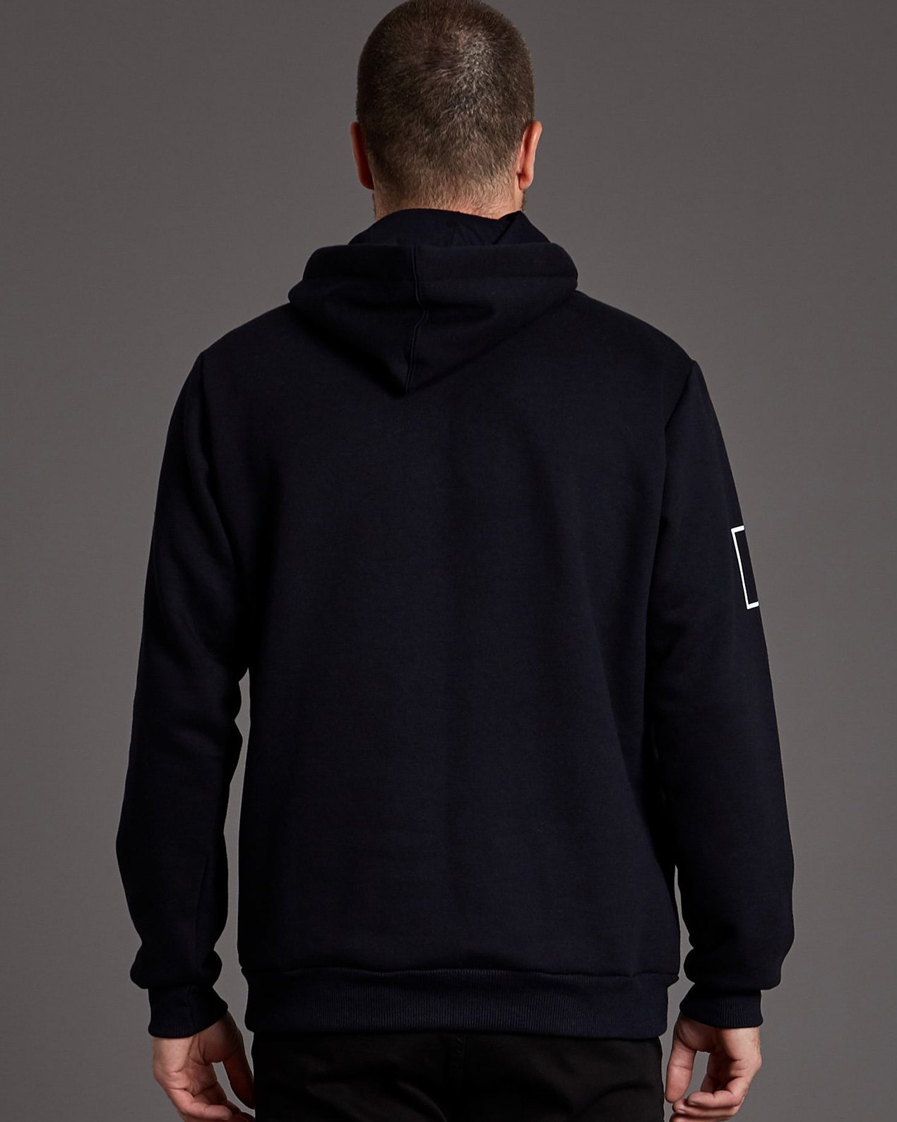 MOLETOM_CANGURU_TAJ_PRETO_04