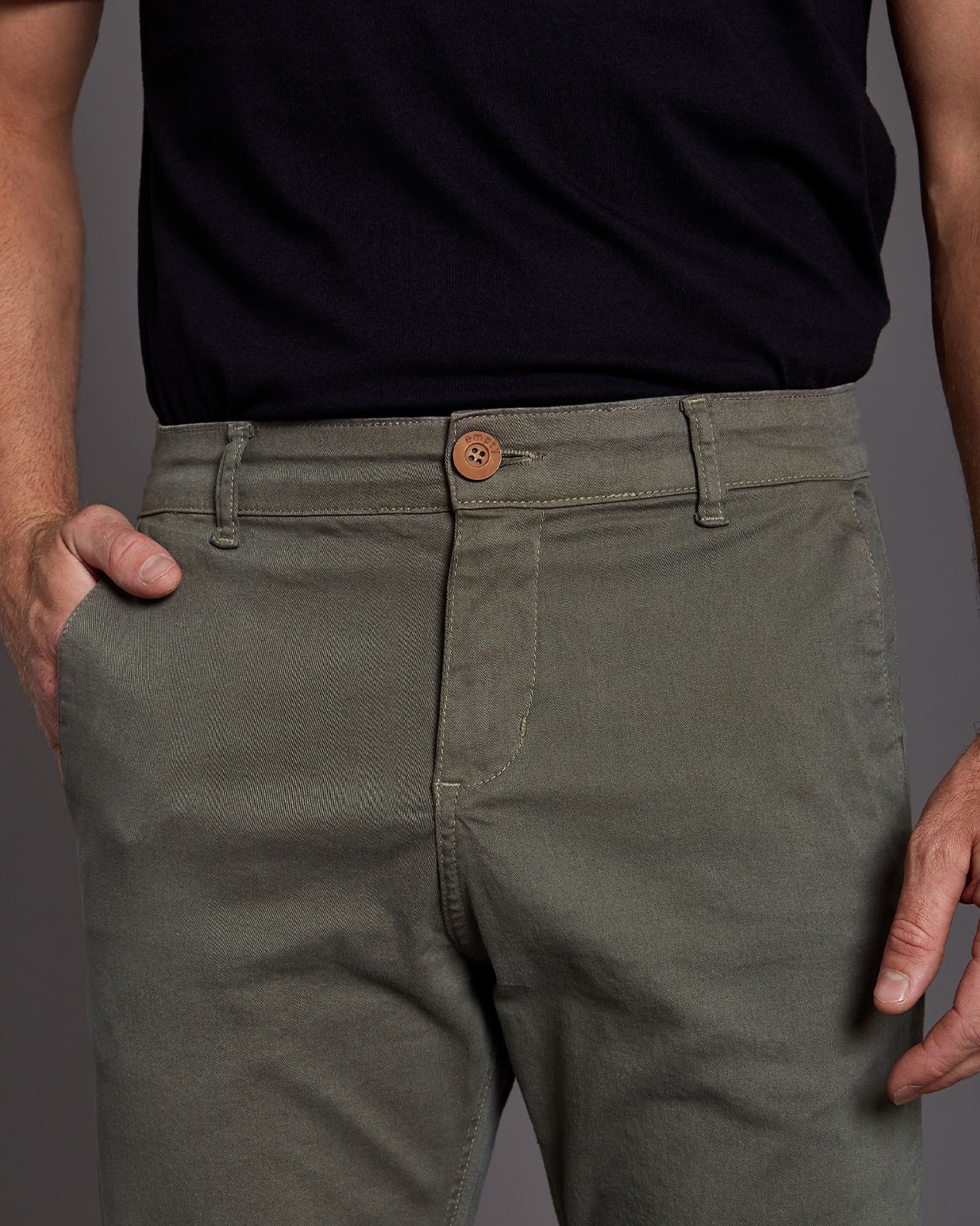 CALCA_CLASSIC_SAND_CINZA_03