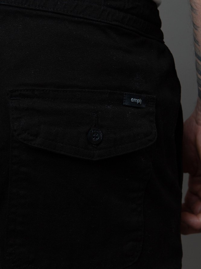 calca_elastico_preta_costas02