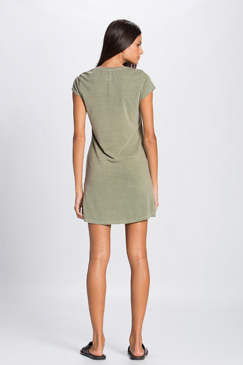 maga vestido verde costas