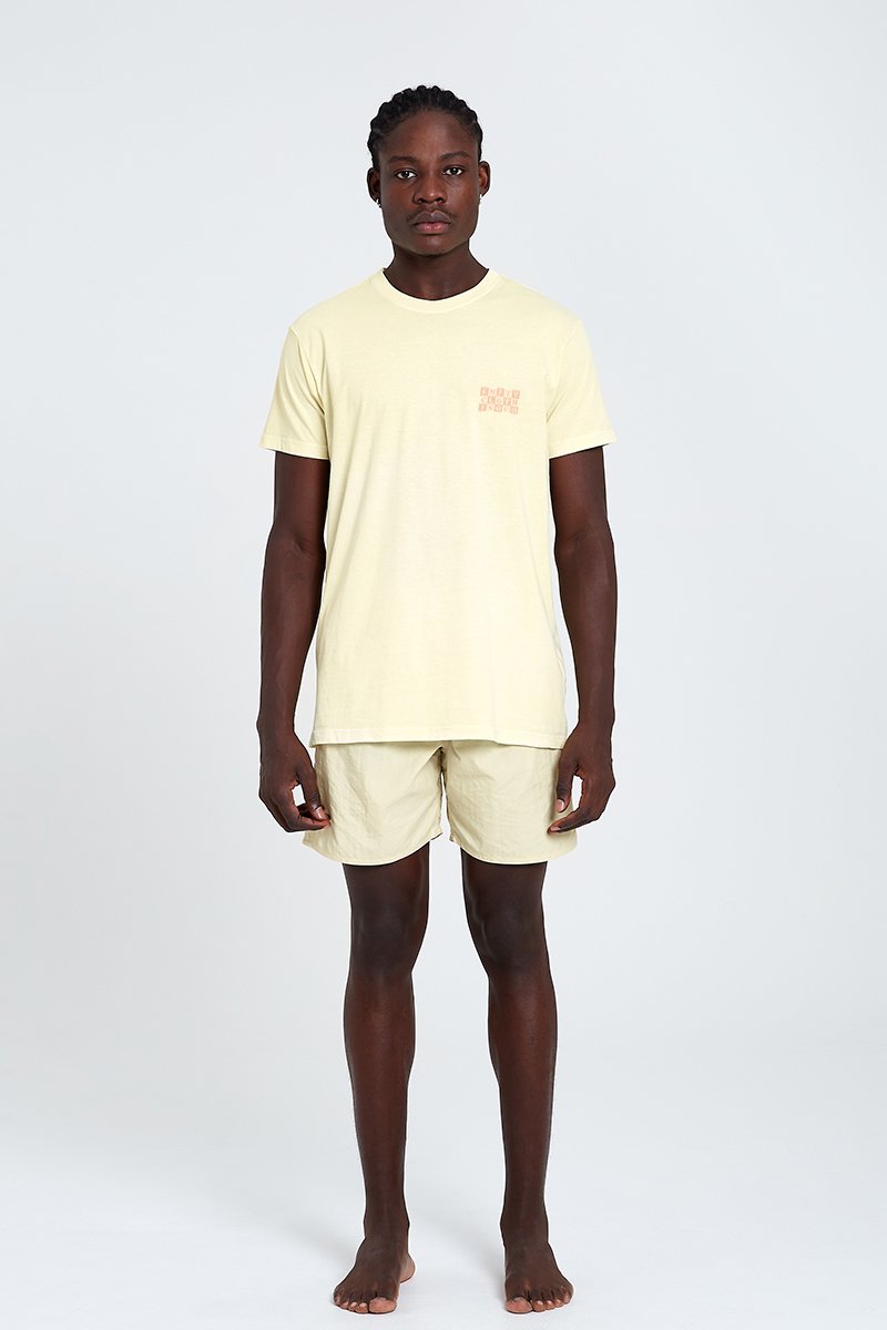 camisetacartoonamarela corpotodo