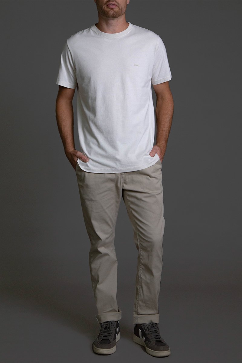 04 camiseta emptyco areia