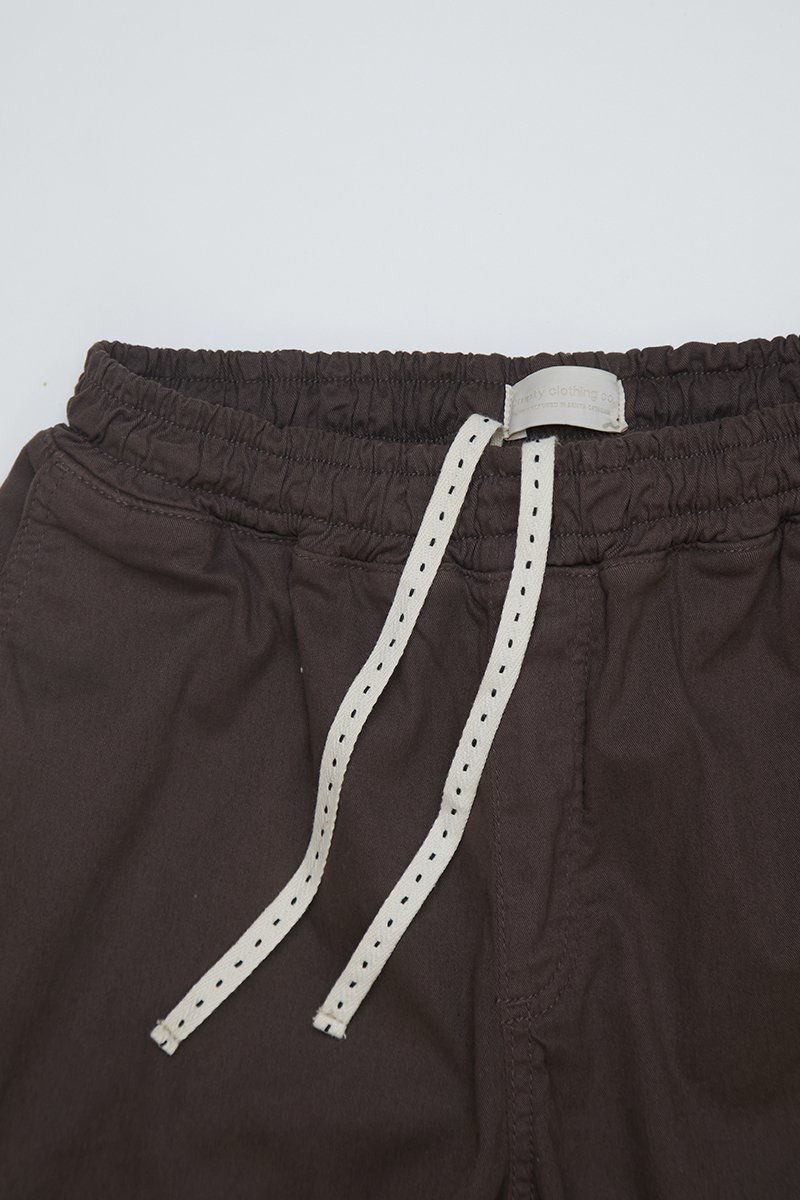 02 calca confort marrom