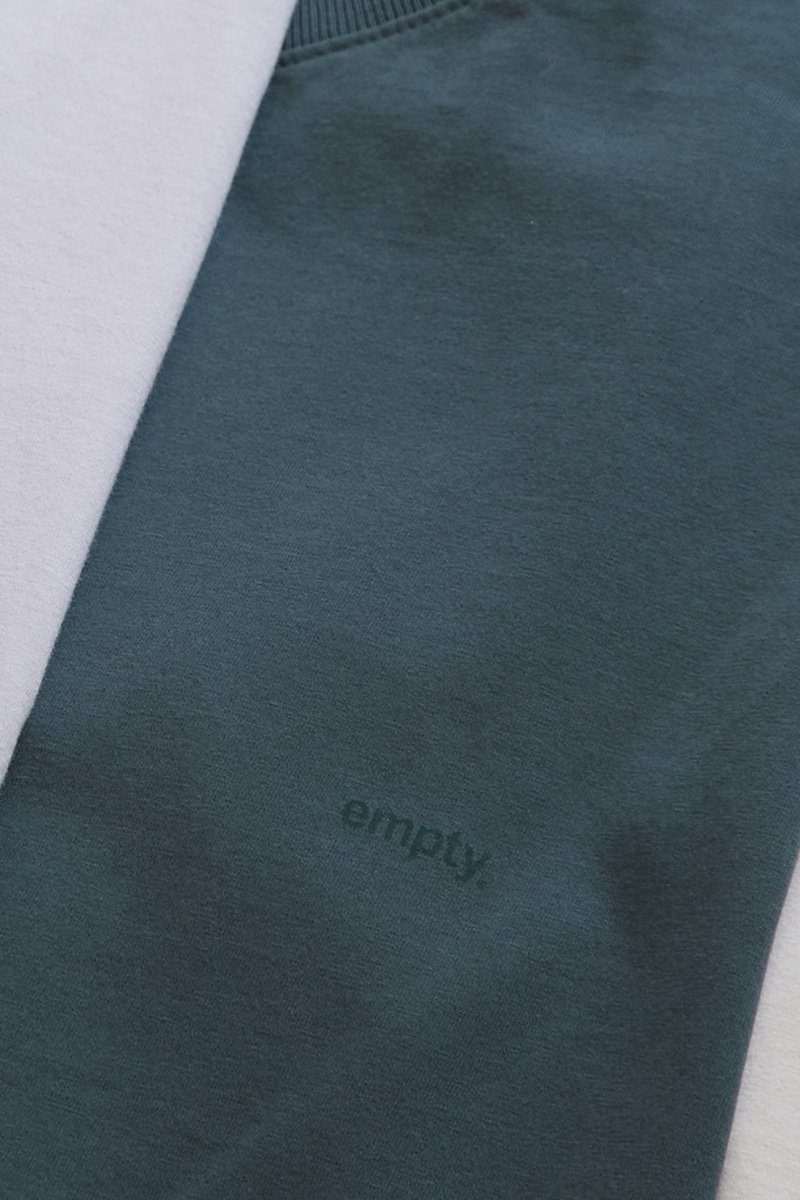 09 camiseta emptyco lilas