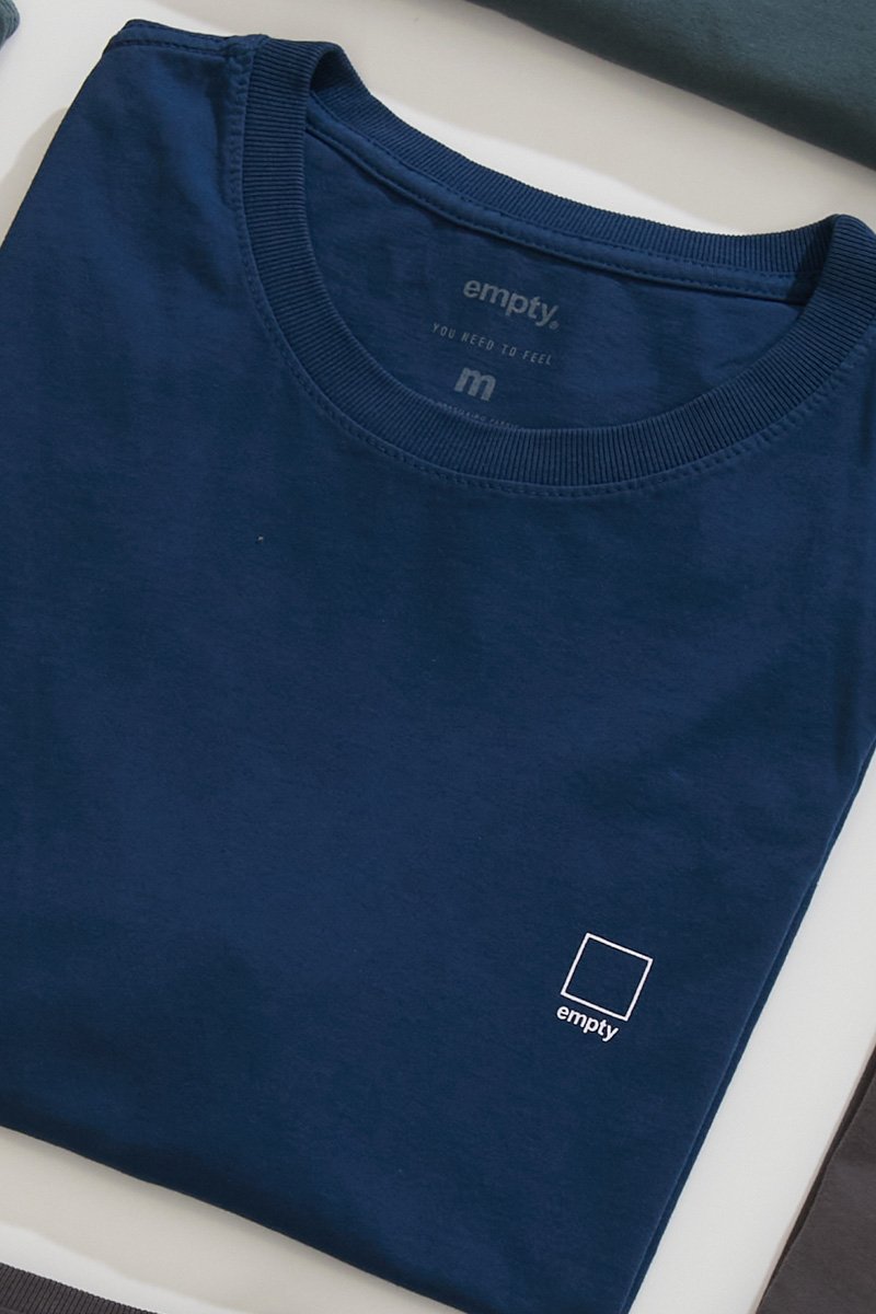 10 camiseta emptyco lilas