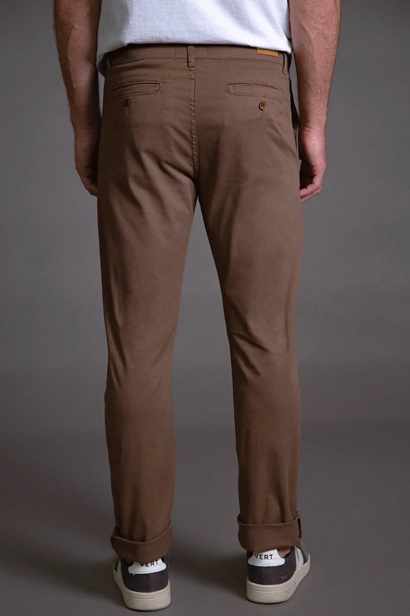 07 calca classic sand caqui