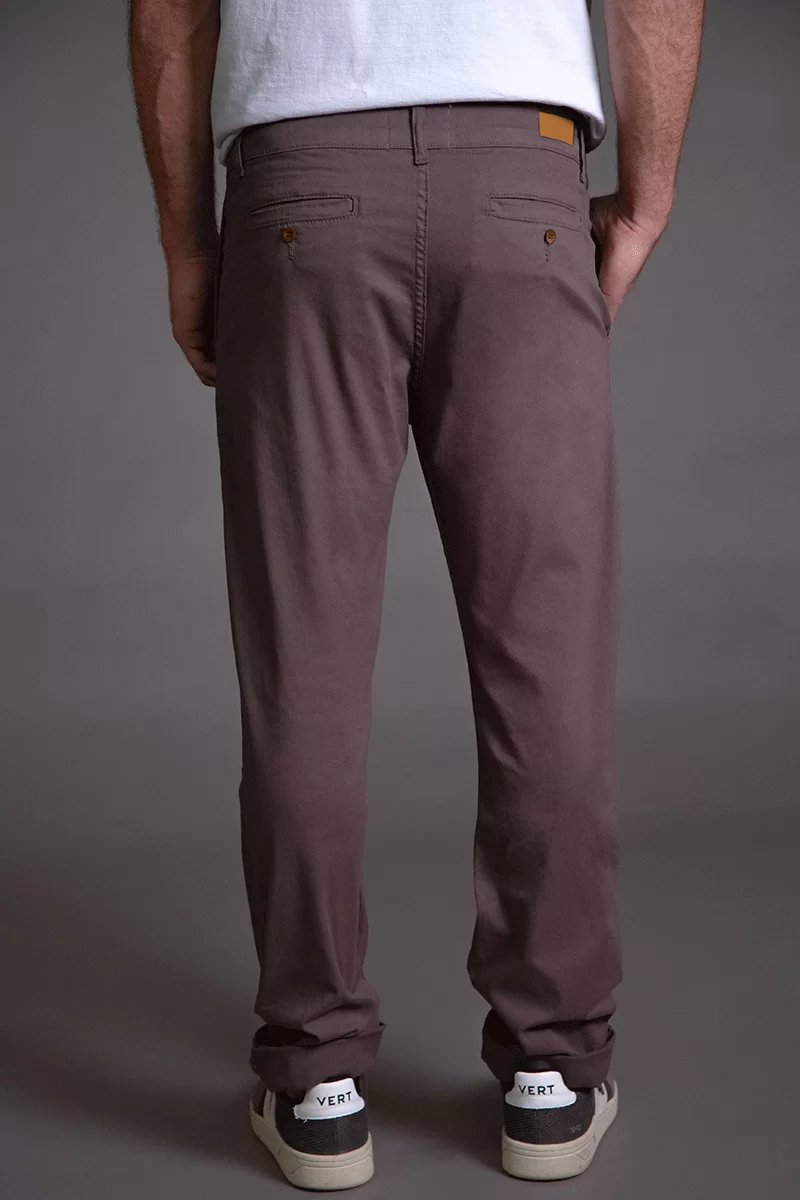 08 calca classic sand caqui