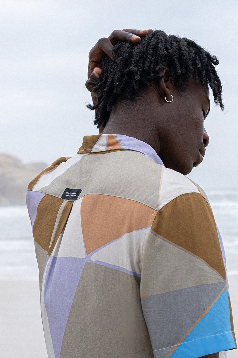 02 camisa viscose bauhaus lilas