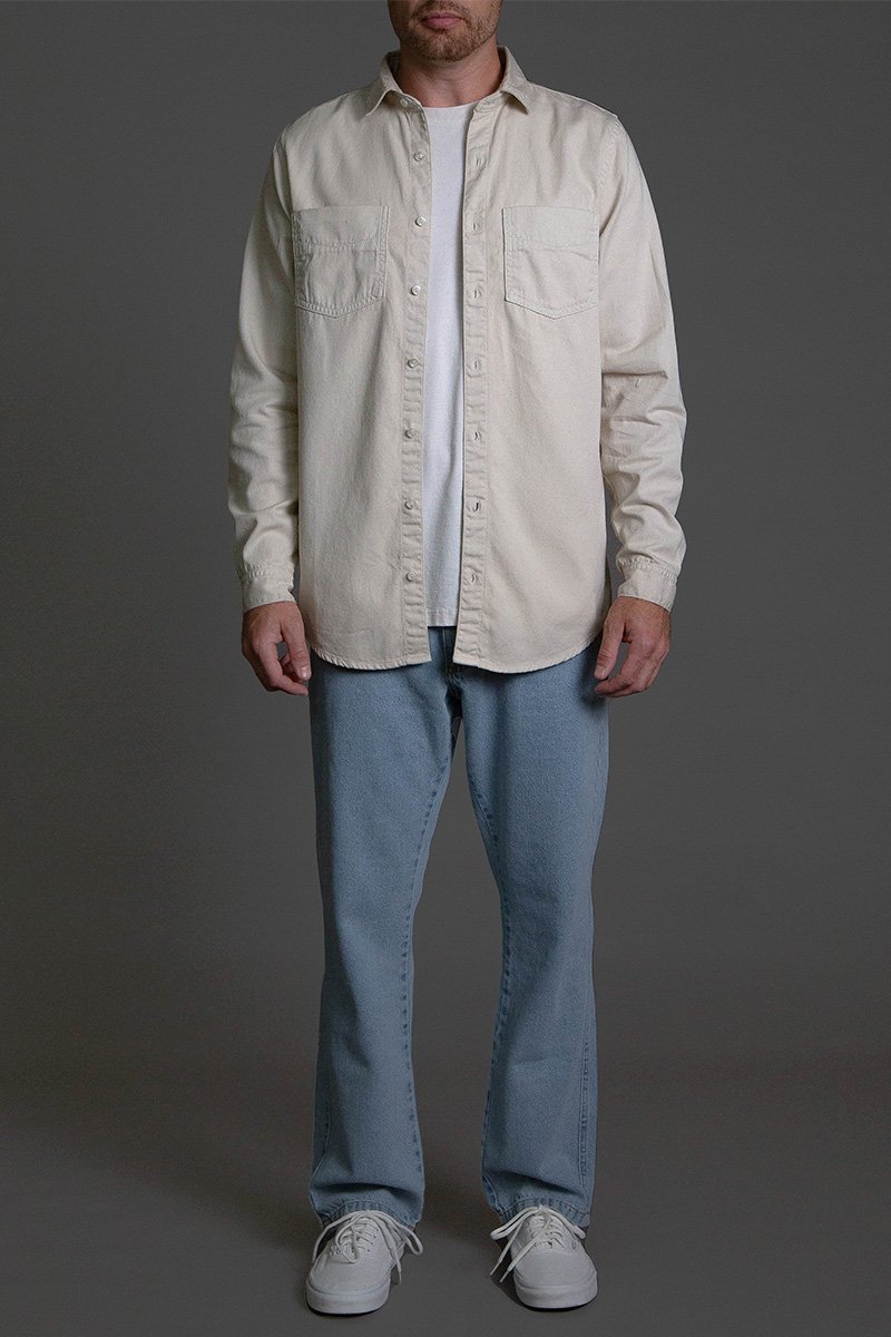 04 camisa versatille areia