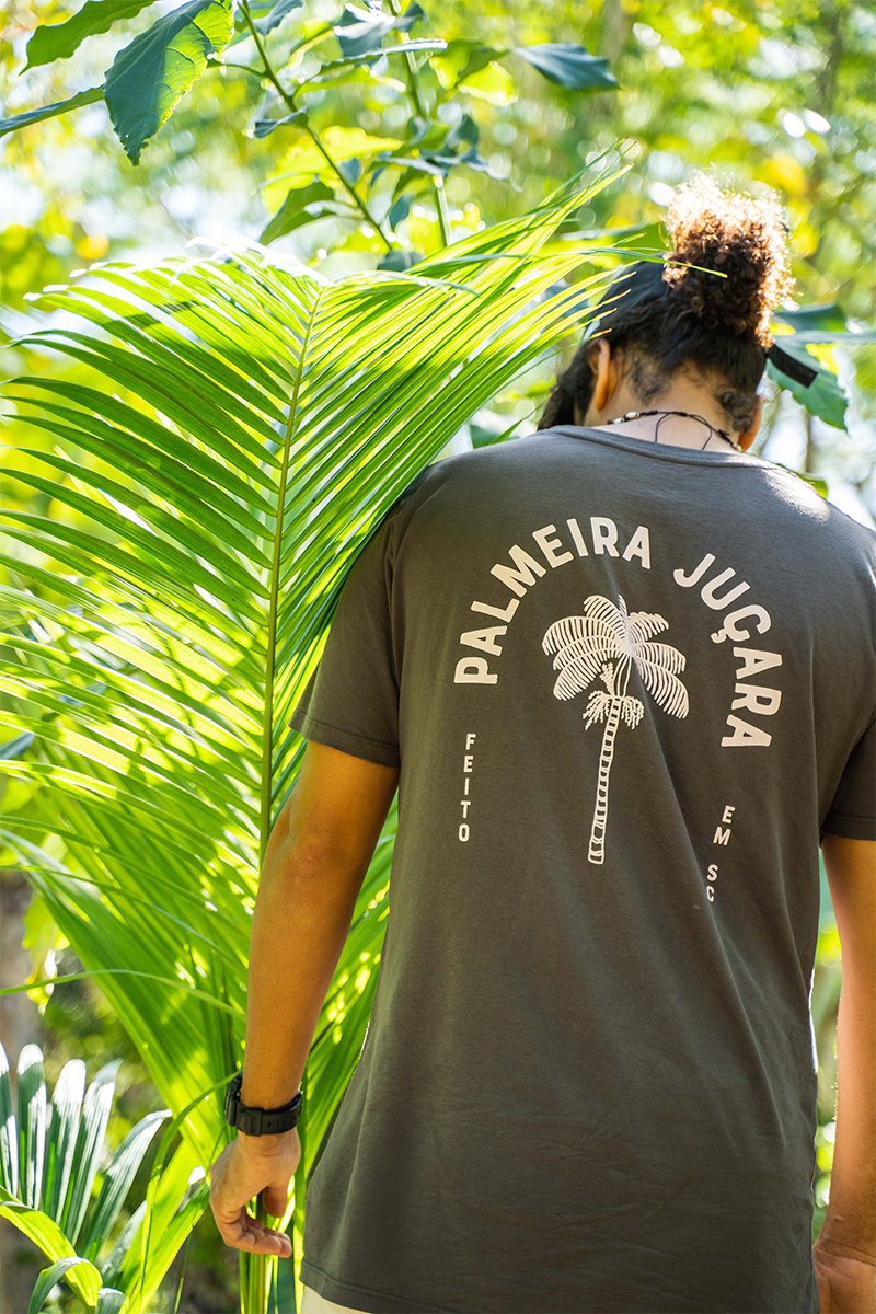 15 camiseta jucara cinza