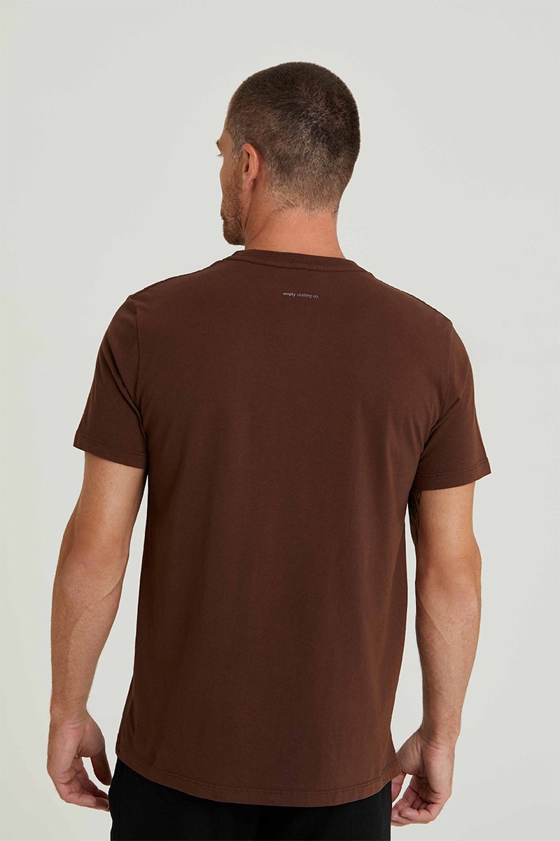 02 camiseta minico marrom