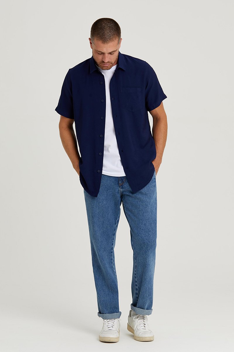 07 camisa viscose basico azul marinho