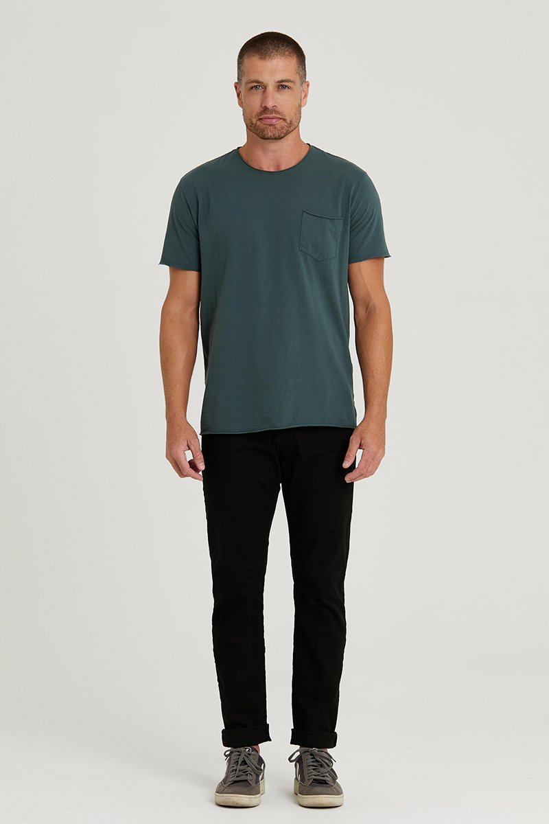 08 camiseta pocket fio azul marinho