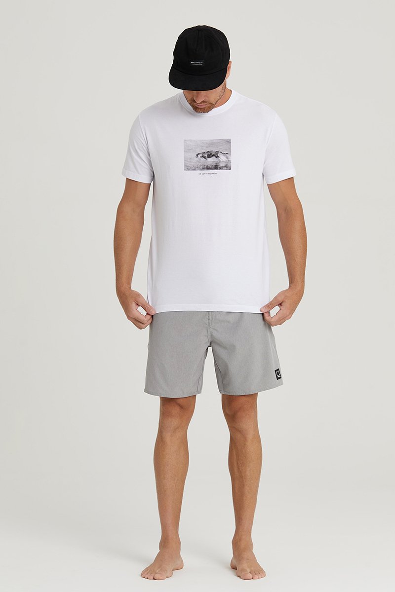 01 camiseta liberty branco