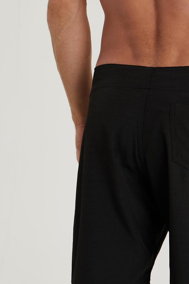 03 boardshort basic color preto