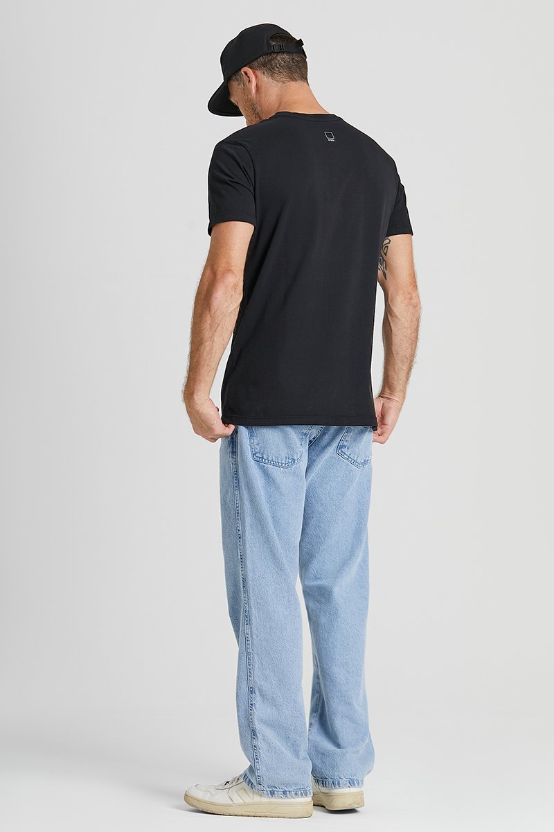 02 camiseta emptyco preto