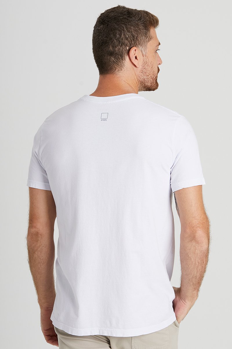 04 camiseta brand branco