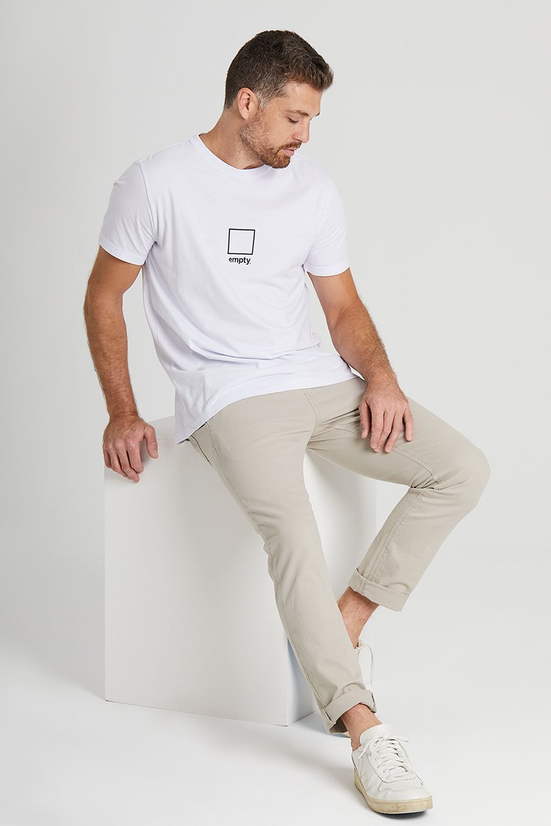 05 camiseta brand branco