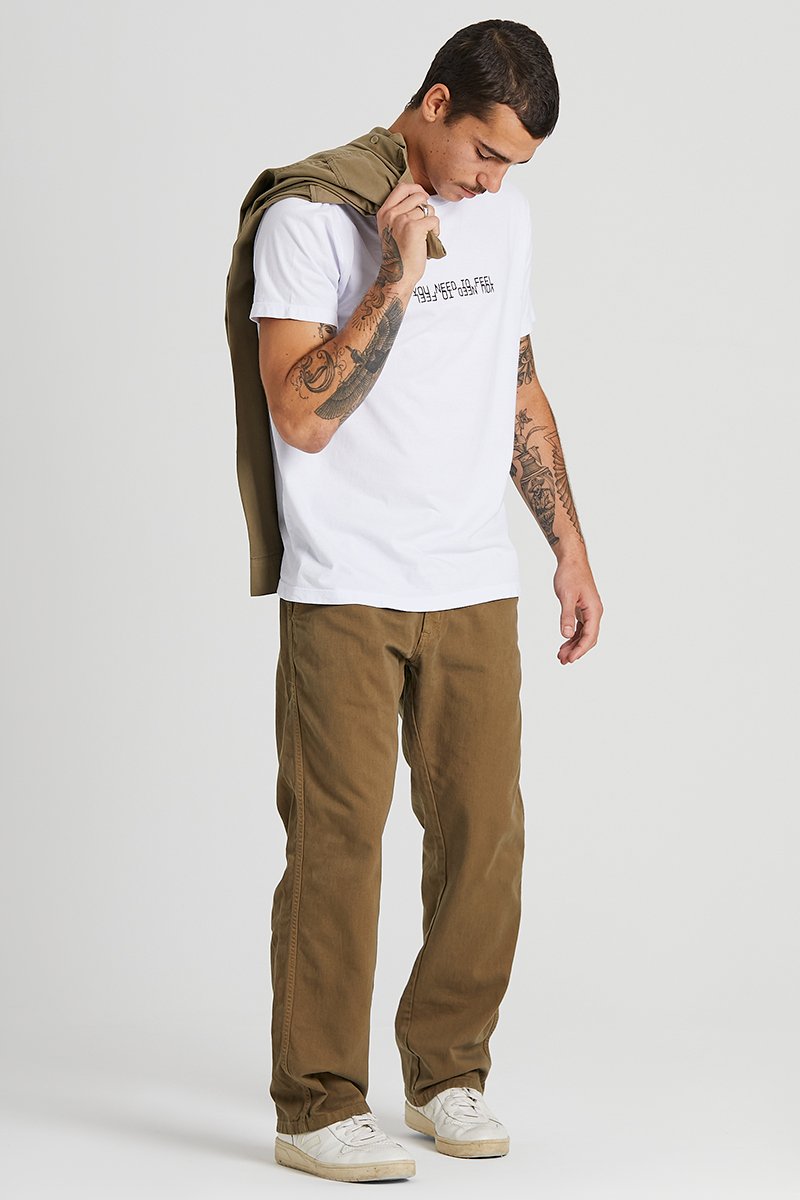 17 camiseta emptyco chumbo