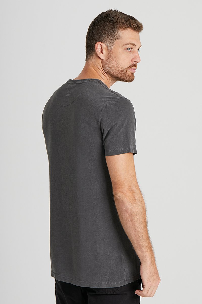 06 camiseta crepe azul marinho