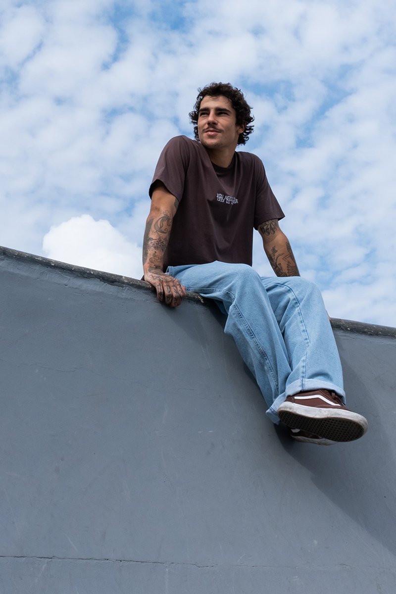 04 camiseta you need to feel caqui