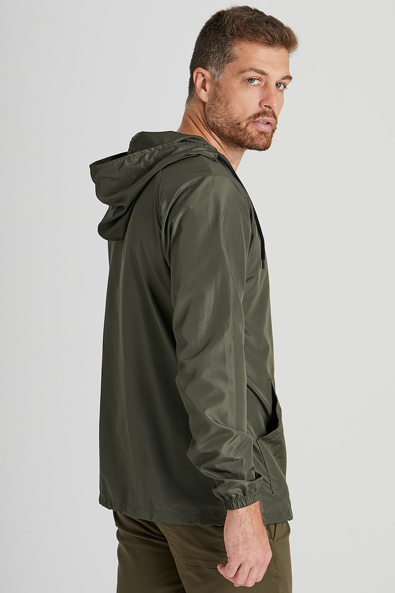 11 corta vento basico branco