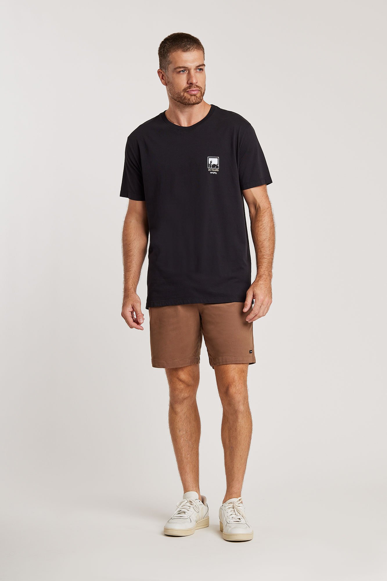 06 camiseta 20 years