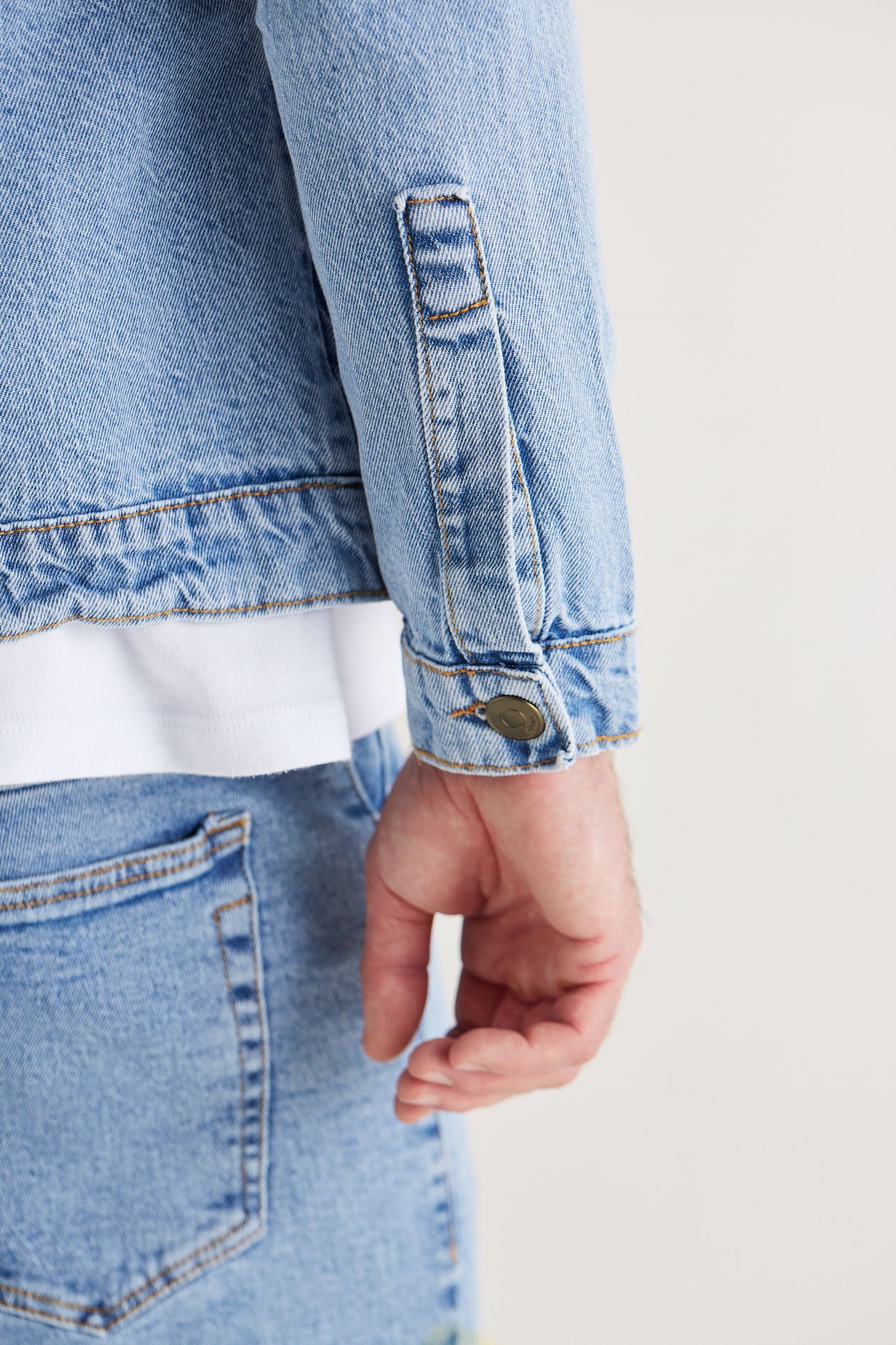 11 jaqueta jeans minimal