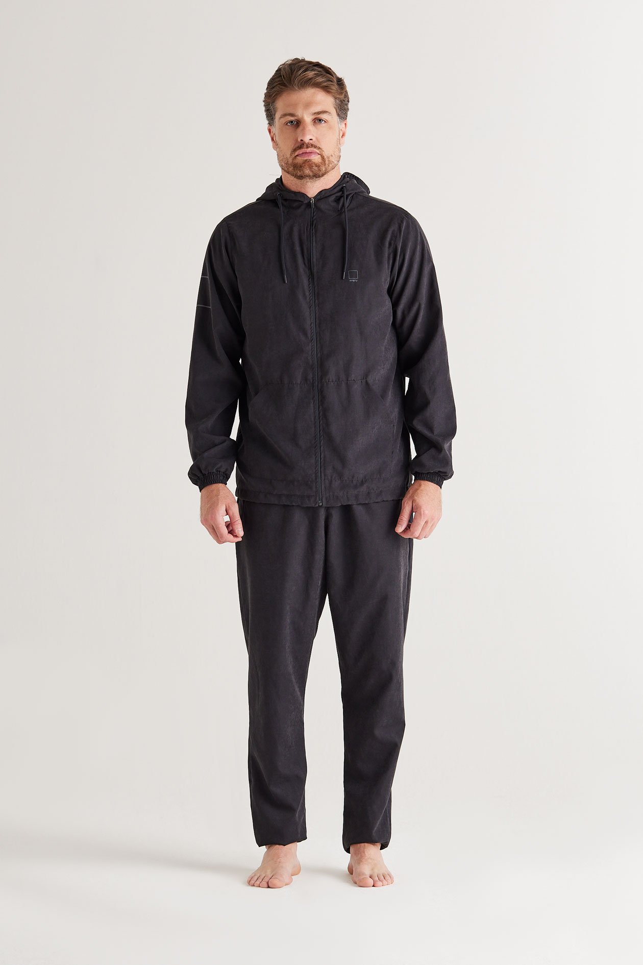 06 calca nylon norse