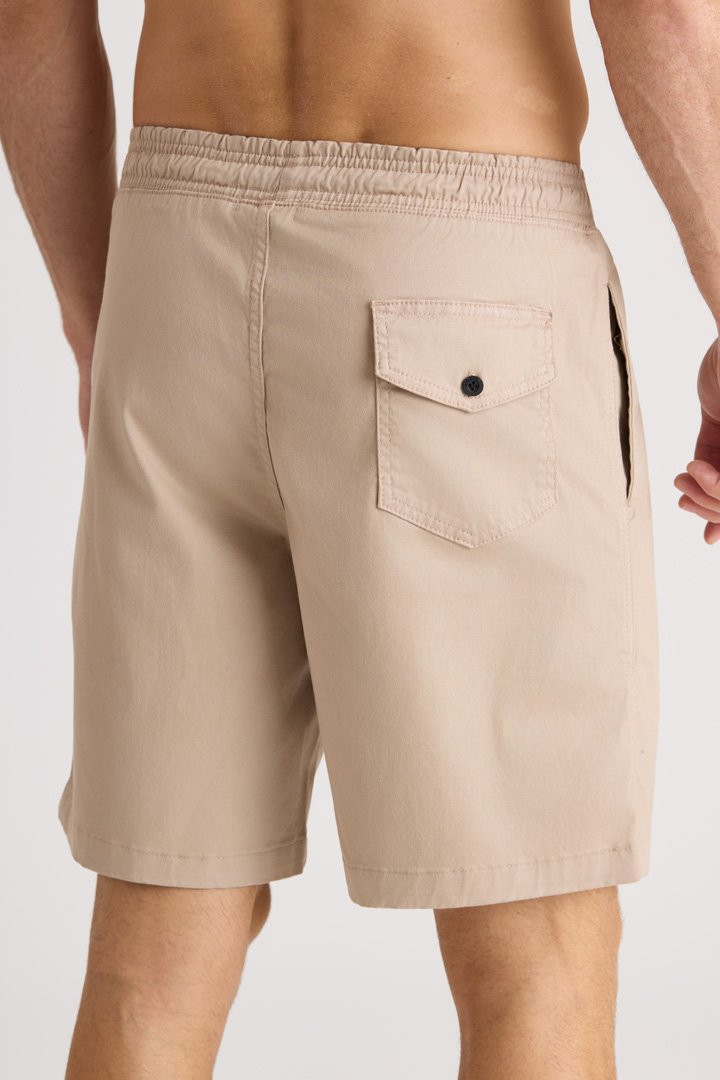 19 bermuda sarja cots