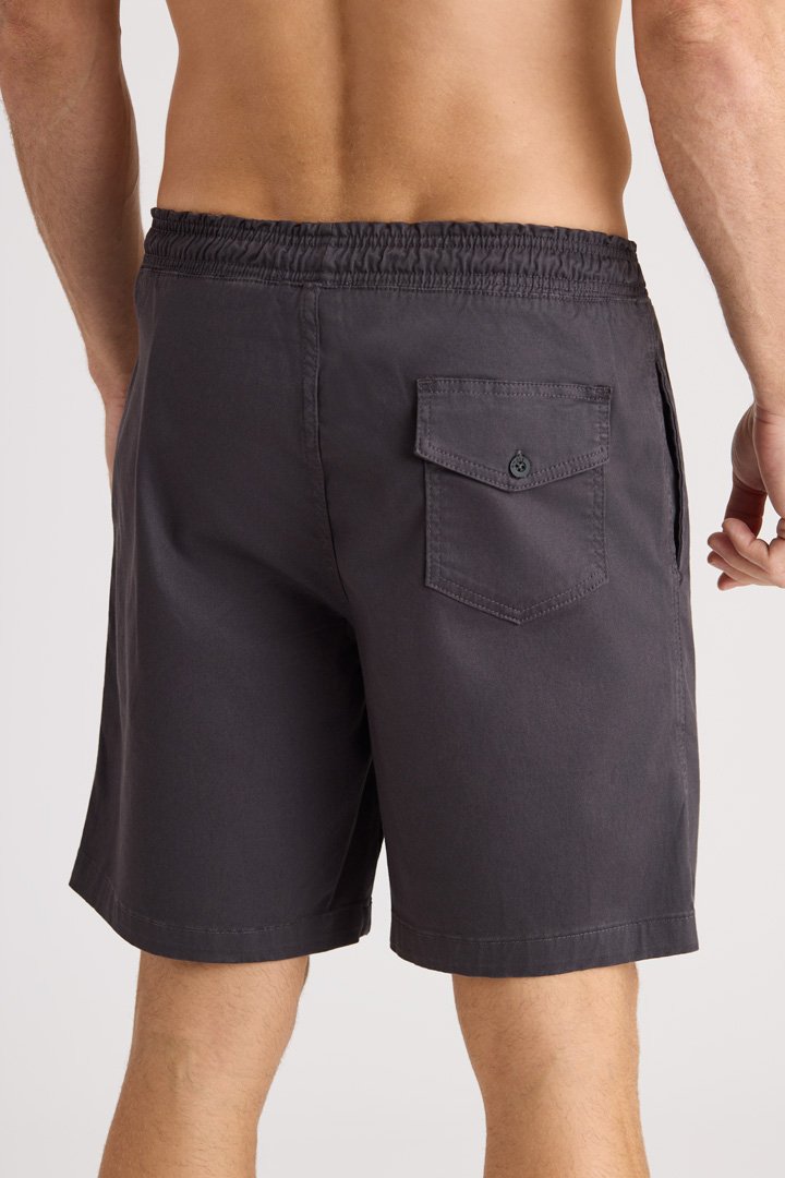 22 bermuda sarja cots