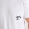 05 camiseta empty pocket